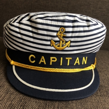 Kapitono kepurė Dryžuota